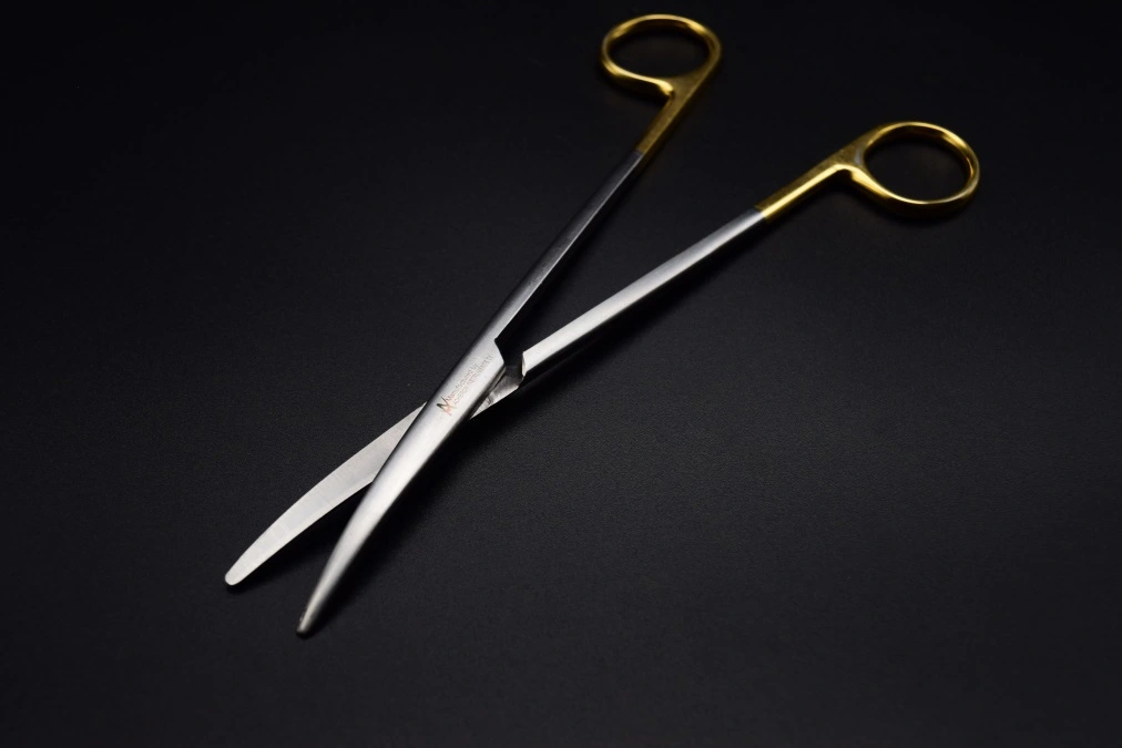 Ciseaux De Chirurgie Noyes Spring Action Droit 12 Cm - Acier Inoxydable - Neuf